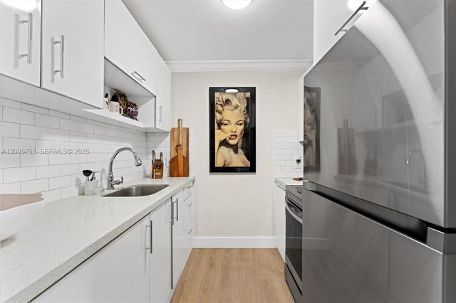 900 Atlantic Shores Blvd 116, Hallandale Beach, FL 33009