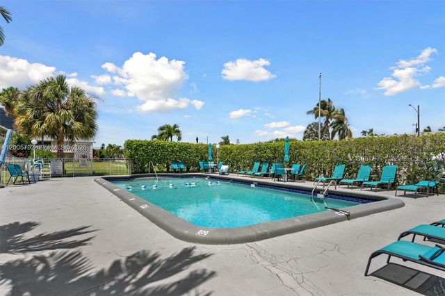 900 Atlantic Shores Blvd 116, Hallandale Beach, FL 33009