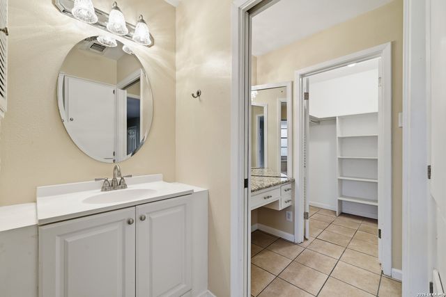 418 CRESTWIND DR, Windcrest, TX 78239