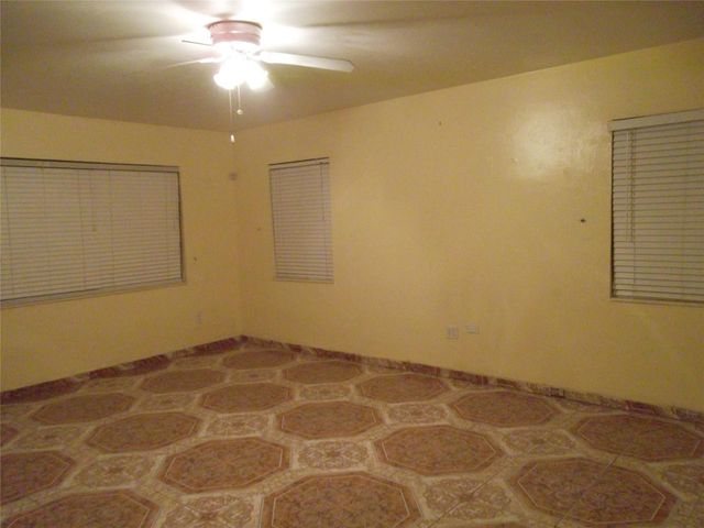 930 NE 160th Street, North Miami Beach, FL 33162