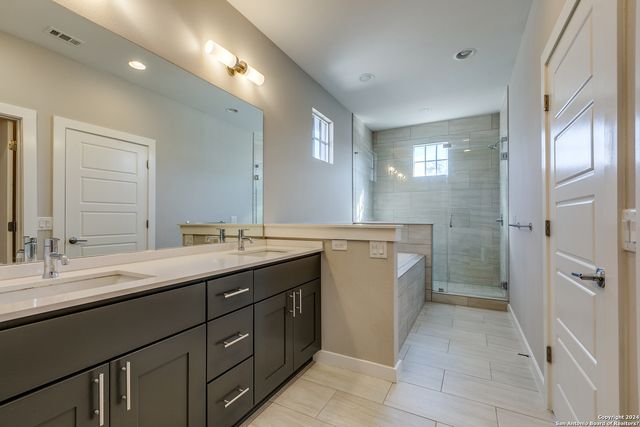 448 E OLMOS DR, San Antonio, TX 78212