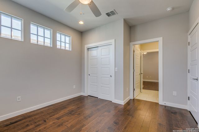 448 E OLMOS DR, San Antonio, TX 78212