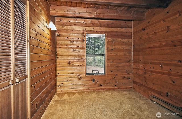 6991 High Meadow Drive, Clinton, WA 98236