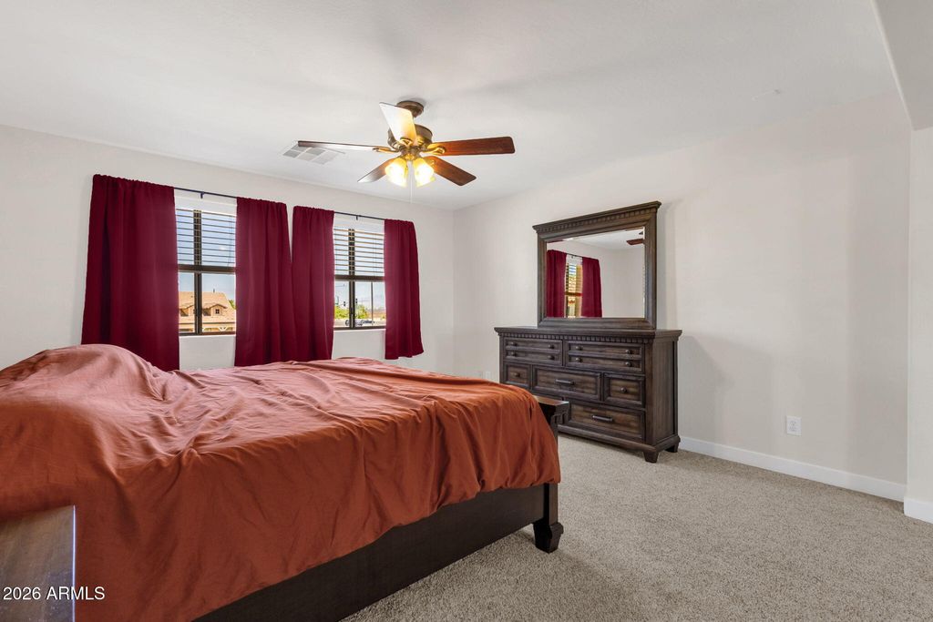 Image 38 of property listing at 21592 E ROUNDUP Court, Queen Creek, AZ 85142