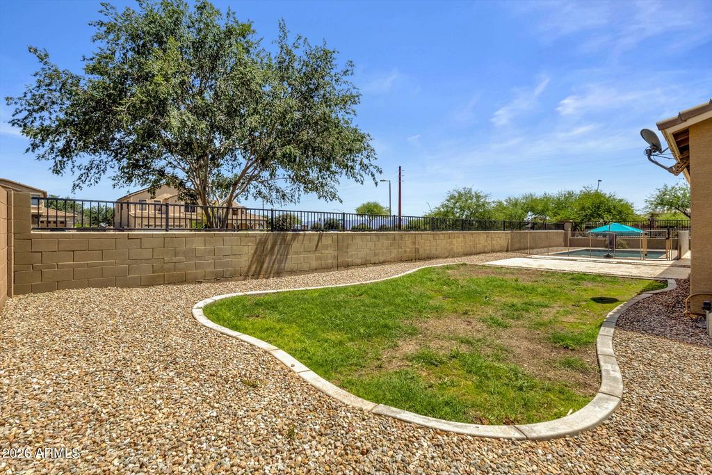 Image 53 of property listing at 21592 E ROUNDUP Court, Queen Creek, AZ 85142