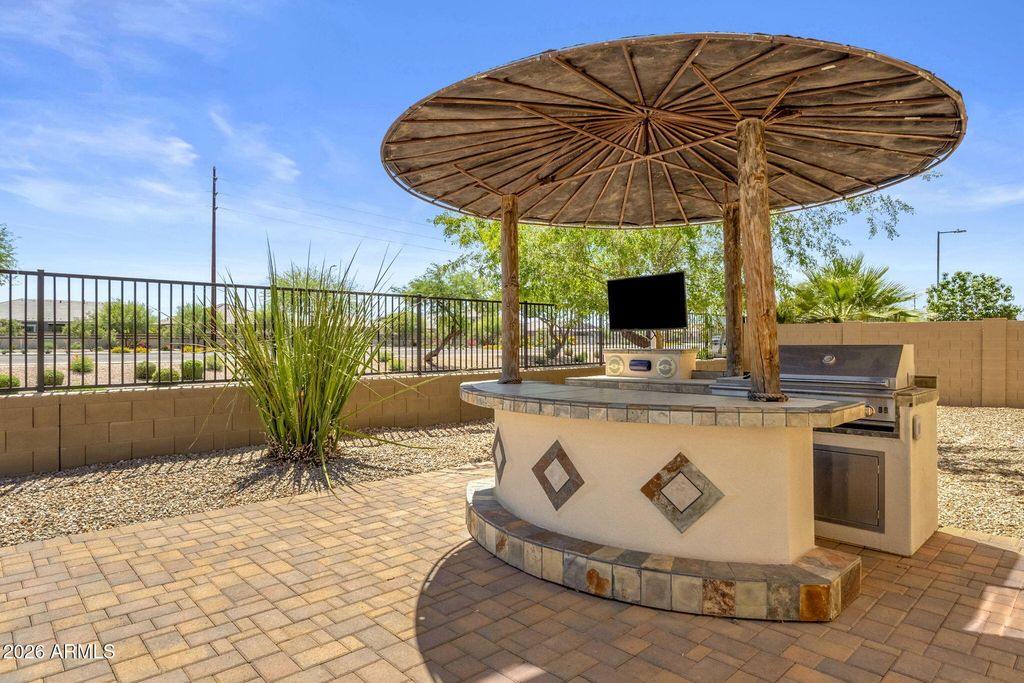 Image 55 of property listing at 21592 E ROUNDUP Court, Queen Creek, AZ 85142