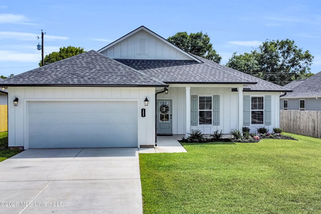 153 Le Moyne Street, Bay Saint Louis, MS 39520