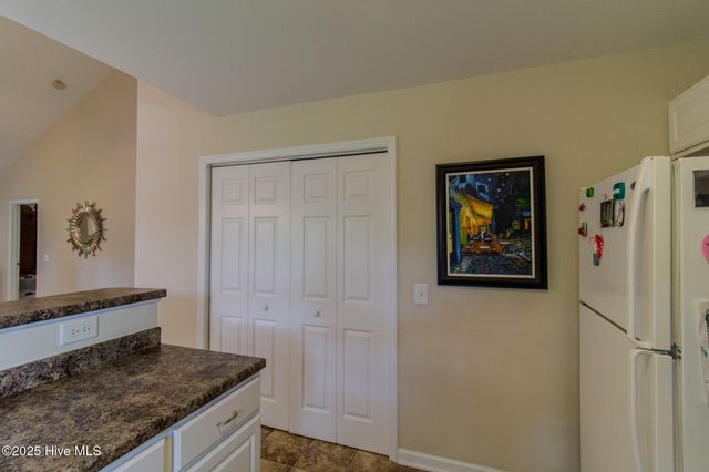 2412 King Richard Court E, Greenville, NC 27858