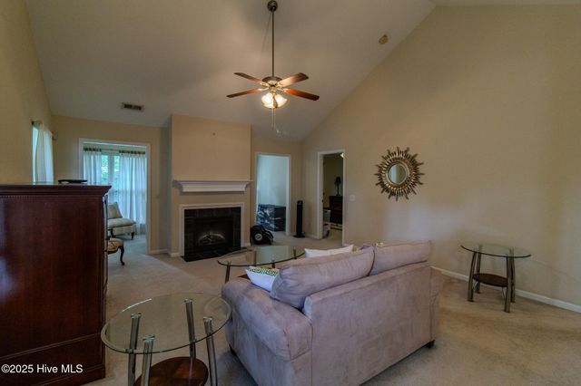 2412 King Richard Court E, Greenville, NC 27858