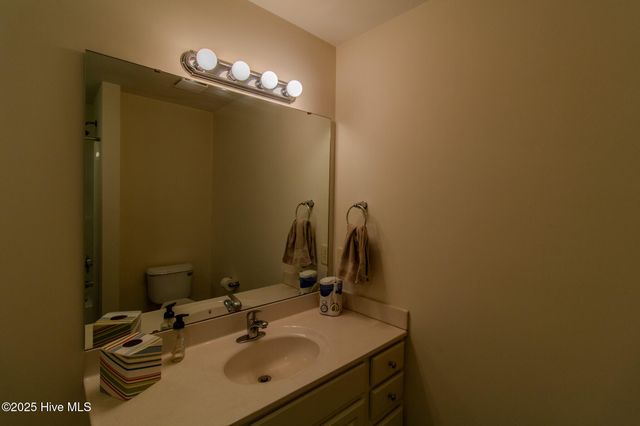 2412 King Richard Court E, Greenville, NC 27858