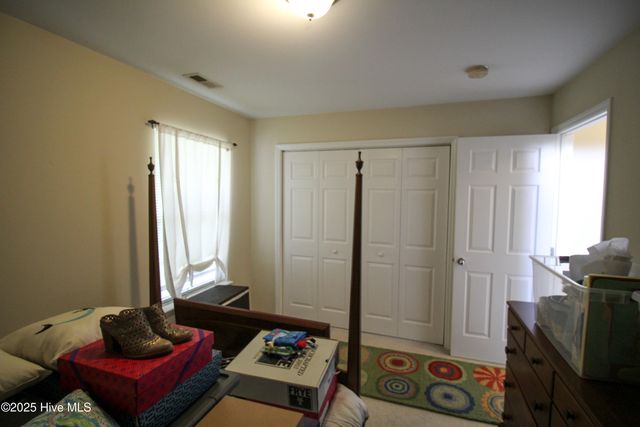 2412 King Richard Court E, Greenville, NC 27858