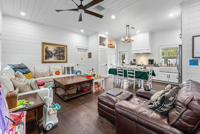 16823 127th Drive N Drive N, Jupiter, FL 33478