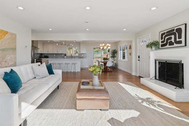 61 Cowper Ave, Kensington, CA 94707