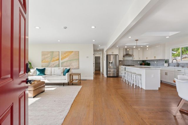 61 Cowper Ave, Kensington, CA 94707