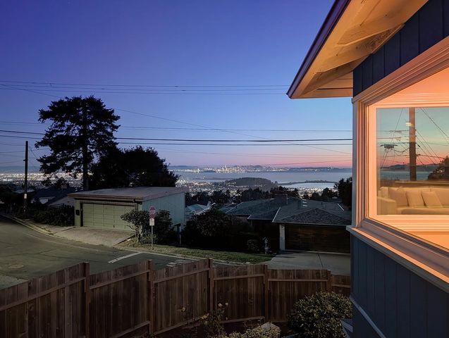 61 Cowper Ave, Kensington, CA 94707