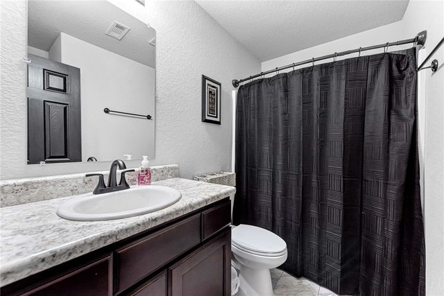 825 NW 67th Avenue, Bentonville, AR 72713