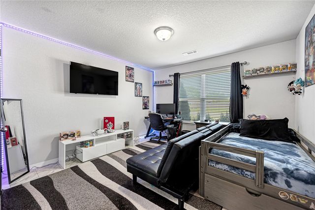 825 NW 67th Avenue, Bentonville, AR 72713