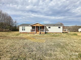 125 Hallman Mill Road, Vale, NC 28168