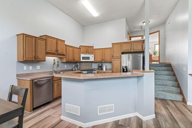 15104 Cimarron Way, Rosemount, MN 55068