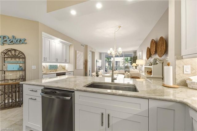 400 Flagship DR # 304, Naples, FL 34108