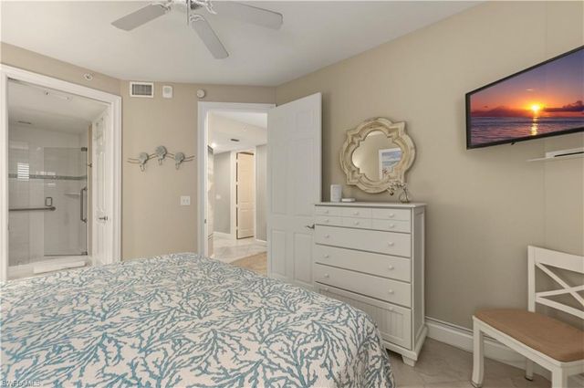 400 Flagship DR # 304, Naples, FL 34108