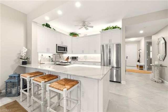 400 Flagship DR # 304, Naples, FL 34108