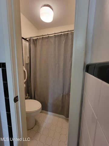 3954 River Pine Drive, Moss Point, MS 39563