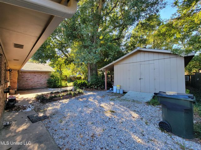 3954 River Pine Drive, Moss Point, MS 39563