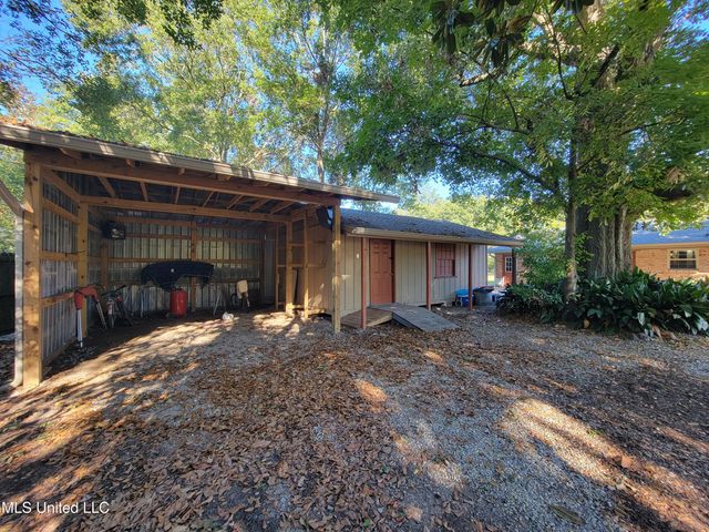 3954 River Pine Drive, Moss Point, MS 39563