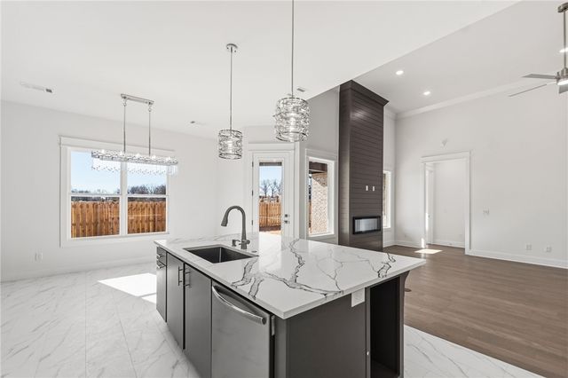 531 Bose Avenue, Centerton, AR 72719