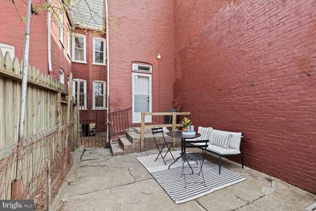 236 HOWARD AVE, Lancaster, PA 17602