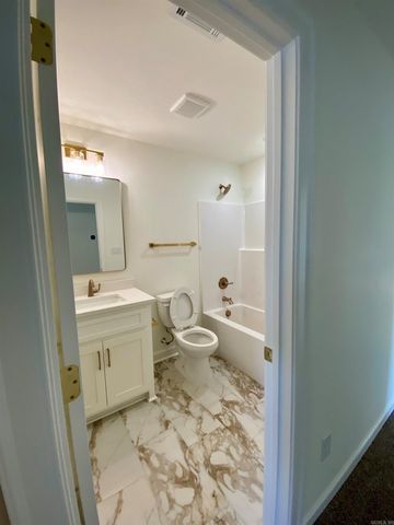 5032 Hackatton, Sherwood, AR 72120