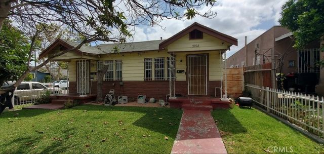 5700 3rd, Los Angeles, CA 90043
