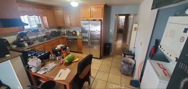 5700 3rd, Los Angeles, CA 90043