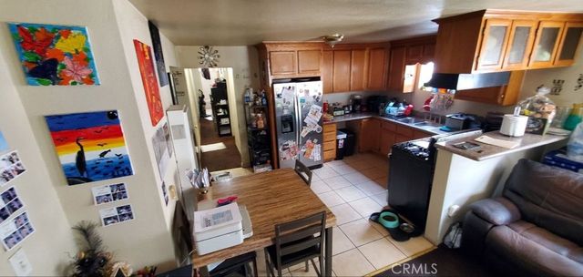 5700 3rd, Los Angeles, CA 90043
