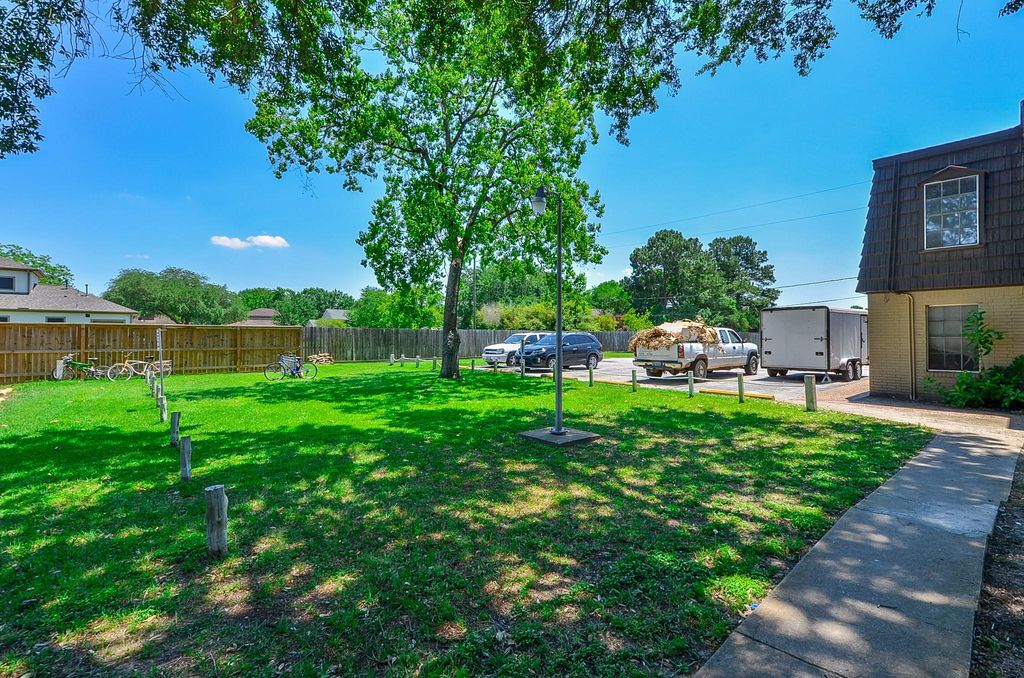 1526 East Avenue 203, Katy, TX 77493