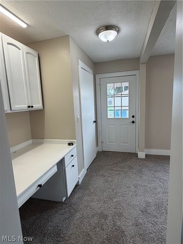 456 W Wilson Street, Struthers, OH 44471