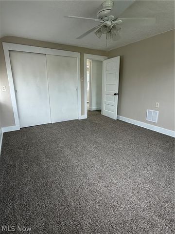 456 W Wilson Street, Struthers, OH 44471