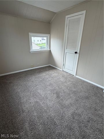 456 W Wilson Street, Struthers, OH 44471