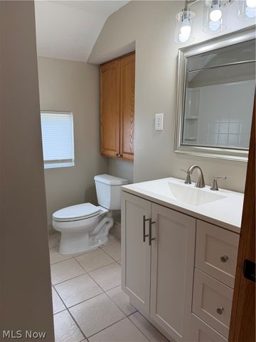 456 W Wilson Street, Struthers, OH 44471