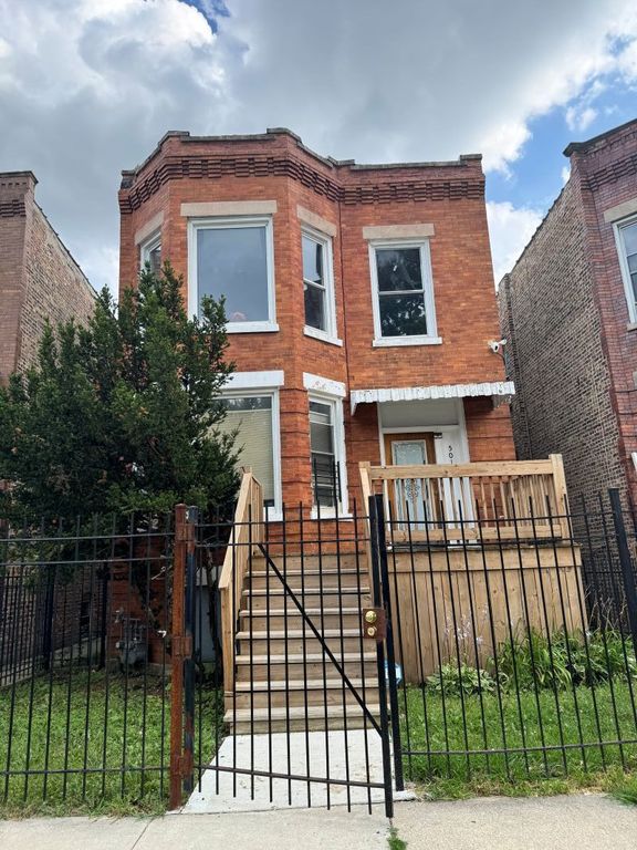 5019 W Huron Street 2, Chicago, IL 60644