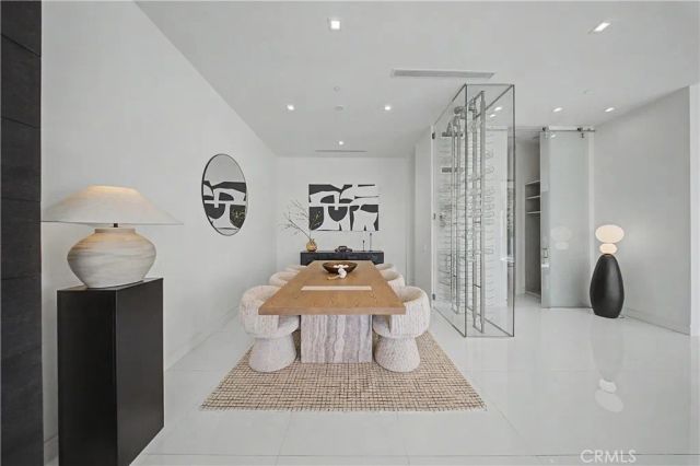 9459 Beverly Crest, Beverly Hills, CA 90210