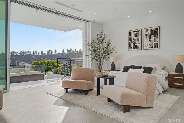 9459 Beverly Crest, Beverly Hills, CA 90210