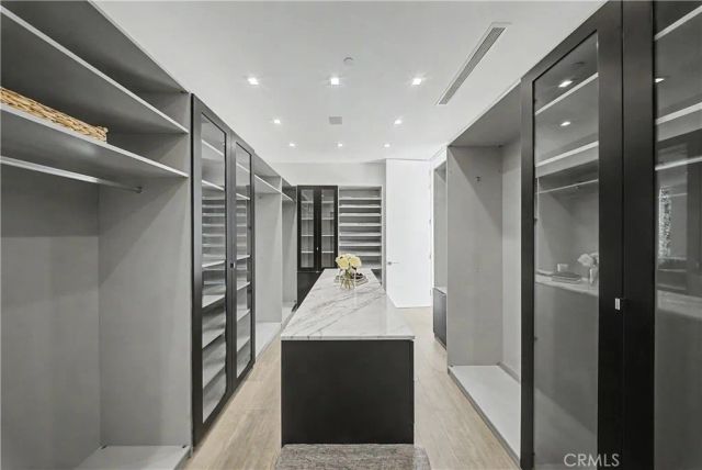 9459 Beverly Crest, Beverly Hills, CA 90210