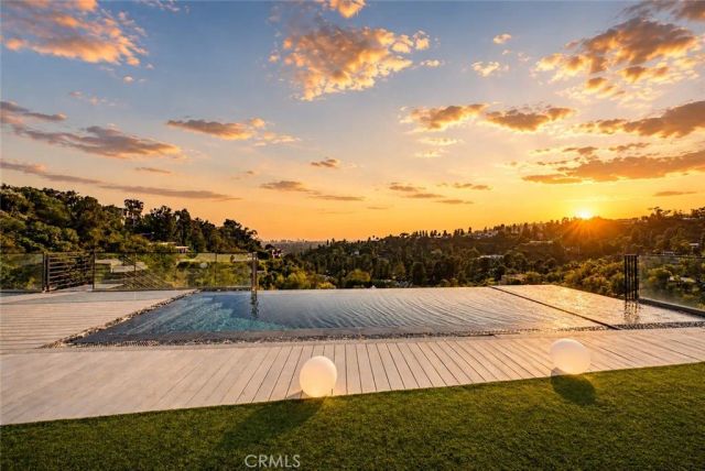 9459 Beverly Crest, Beverly Hills, CA 90210