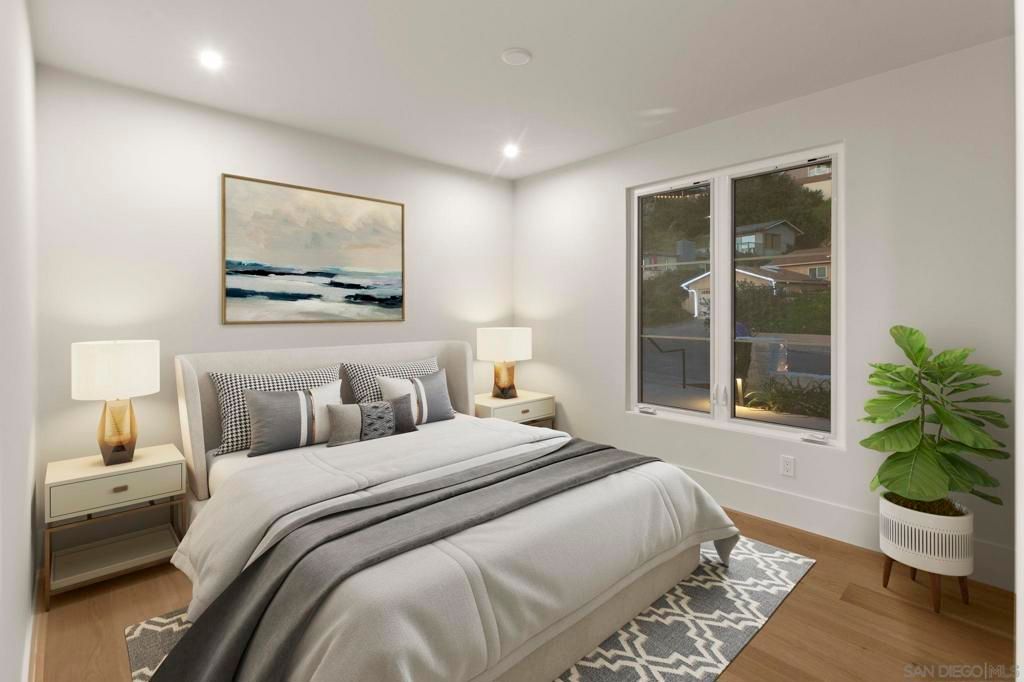 Image 30 of property listing at 3080 Lloyd St, San Diego, CA 92117