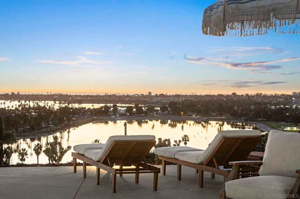 Image 42 of property listing at 3080 Lloyd St, San Diego, CA 92117