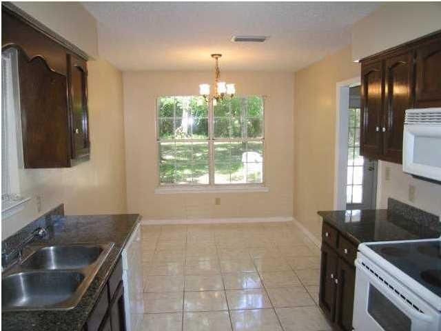 1562 Sugar Pine Court, Mobile, AL 36695