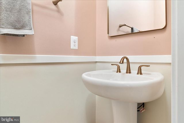 100 BAMBOO SHOOT LANE, Stephenson, VA 22656