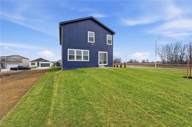 773 Creekmoor Drive, Raymore, MO 64083